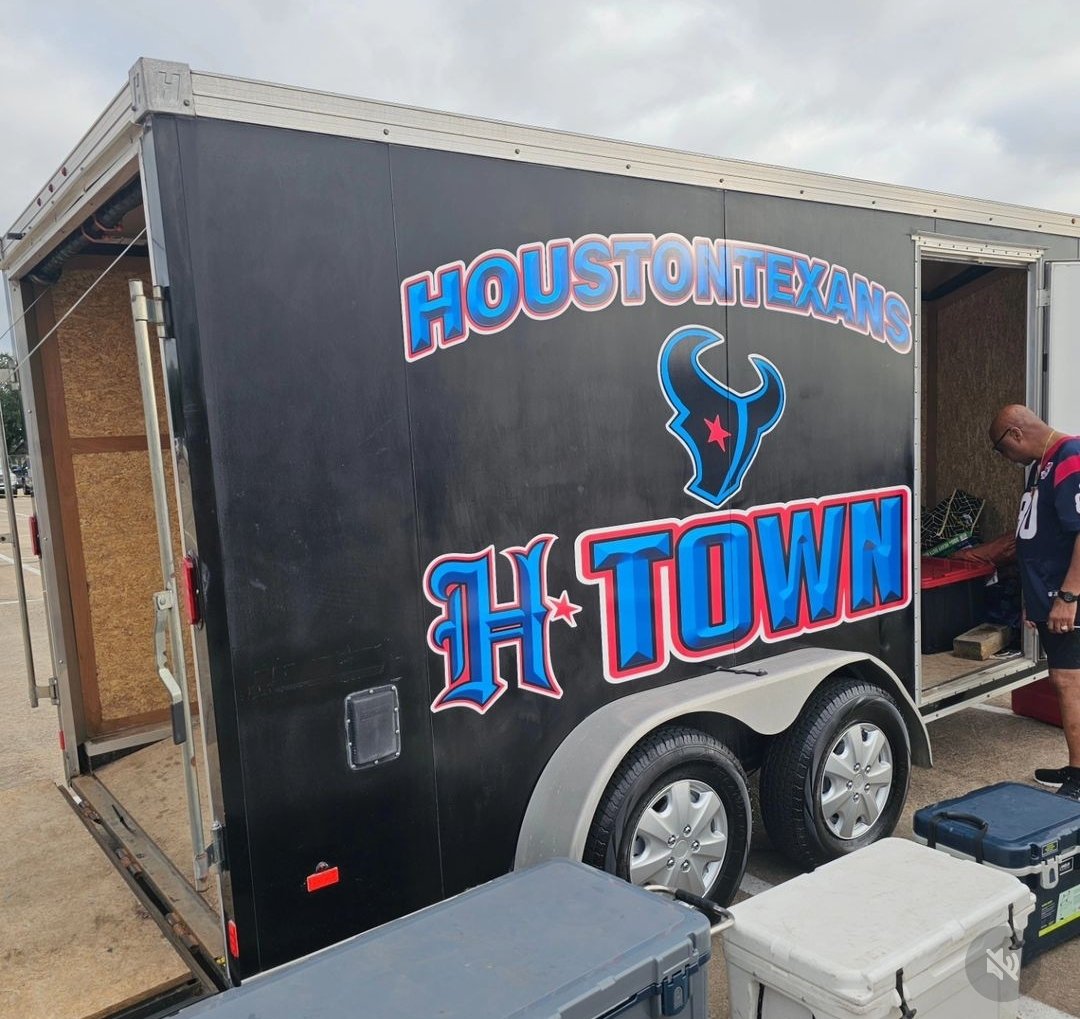 biglionmane's tweet photo. What a weekend! My voice still in Houston! #DETvsHOU #OnePride #DetroitvsEverybody #TheUnderground #RoarUp https://t.co/sTt0jvV1nU