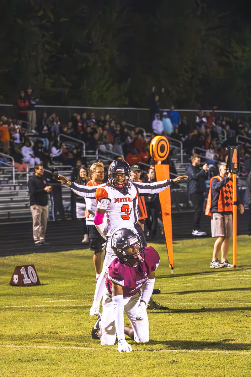 End of regular season stats (9 games)
3 INT 
8 PBU
11 TFL 
2 FF
3 Sacks
1 FR for td
32 solo tackles
40 total tackles 
 hudl.com/v/2QmCGq
<a href="/ClaytorSonny/">Sonny Claytor</a> <a href="/CoachStoots/">Coach Stoots</a>