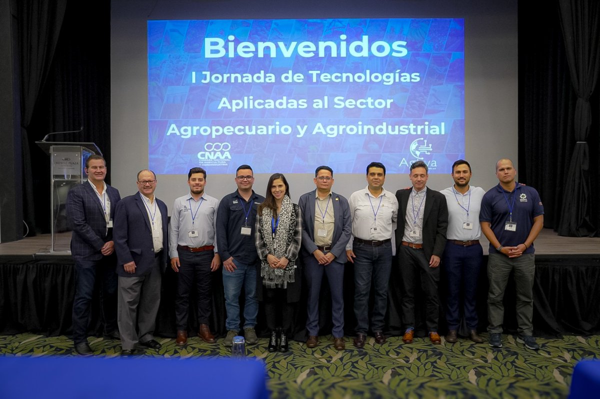 En el marco de la celebración del 78.º aniversario, la <a href="/CNAACR/">Camara Agricultura</a> , en conjunto con #Agtiva y con la valiosa colaboración y apoyo de <a href="/Procomer_CR/">PROCOMER</a>  y <a href="/DosPinosOficial/">Cooperativa Dos Pinos</a> , llevó a cabo la I Jornada de Tecnologías Digitales Aplicadas al Sector Agropecuario y Agroindustrial.