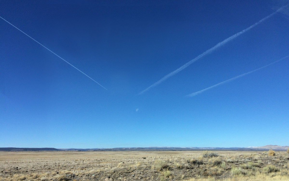 alvinalexander's tweet image. I’ve been away from Colorado for a year now, but this photo always reminds the aerospace engineer in me of a hopeful future, where traveling to and from the Moon is an everyday occurrence. :)