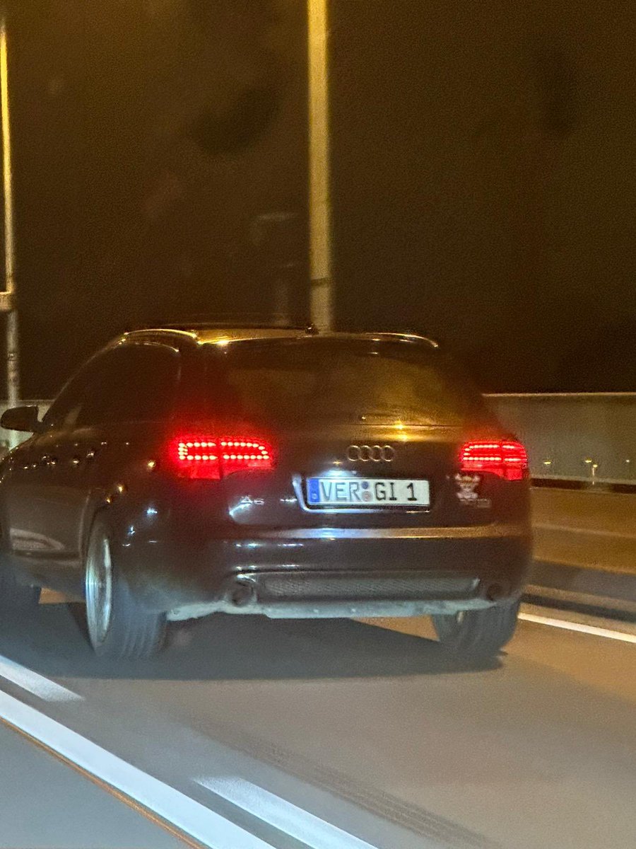 Geliyor Gelmekte Olan 🤔🤔 <a href="/memetsimsek/">Mehmet Simsek</a> <a href="/cenginyurt52/">Cemal Enginyurt</a> <a href="/eczozgurozel/">Özgür Özel</a> <a href="/nihatsirdar/">Nihat Sırdar</a> <a href="/birmustafafidan/">Mustafa Fidan</a> <a href="/ProfDemirtas/">Özgür Demirtaş</a>  <a href="/MuhasebeBT/">Muhasebe Bilenler</a> <a href="/muhasebetrcom/">MuhasebeTR 🇹🇷</a> #vergi