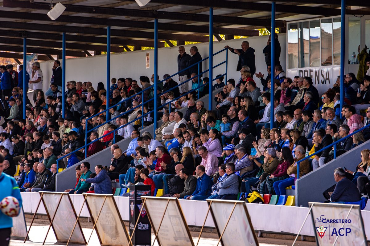 CD_Valdepenas's tweet photo. 💪🏻 Sabemos que esto va a ser largo, complicado y sufrido pero también que puede ser muy bonito

🤍 ¡Todos juntos! ¡Gracias afición por vuestro apoyo!

📸 @aurecape https://t.co/N8SRfpX0N4
