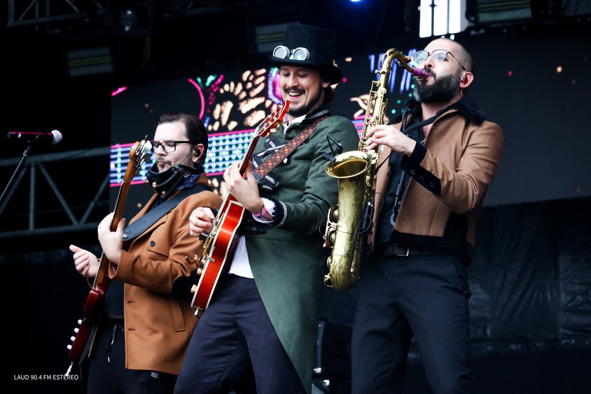 LAUD ESTÉREO tweet media