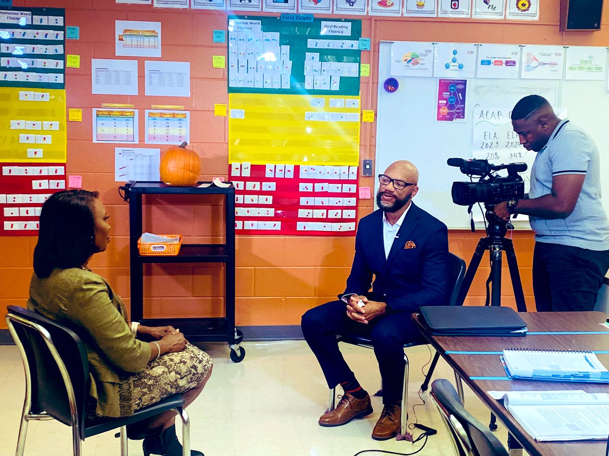Birmingham City Schools🎓 (@bhamcityschools) on Twitter photo Reporter <a href="/FOX6Sarah/">Sarah Verser</a> Verser of <a href="/WBRCnews/">WBRC 6 News</a> visited Arrington Elementary School to learn about the team approach BCS takes to improve reading achievement. Visit bhamcityschools.org/article/1871420 for the full story. #SuccessStartsHere Reporter <a href="/FOX6Sarah/">Sarah Verser</a> Verser of <a href="/WBRCnews/">WBRC 6 News</a> visited Arrington Elementary School to learn about the team approach BCS takes to improve reading achievement. Visit bhamcityschools.org/article/1871420 for the full story. #SuccessStartsHere