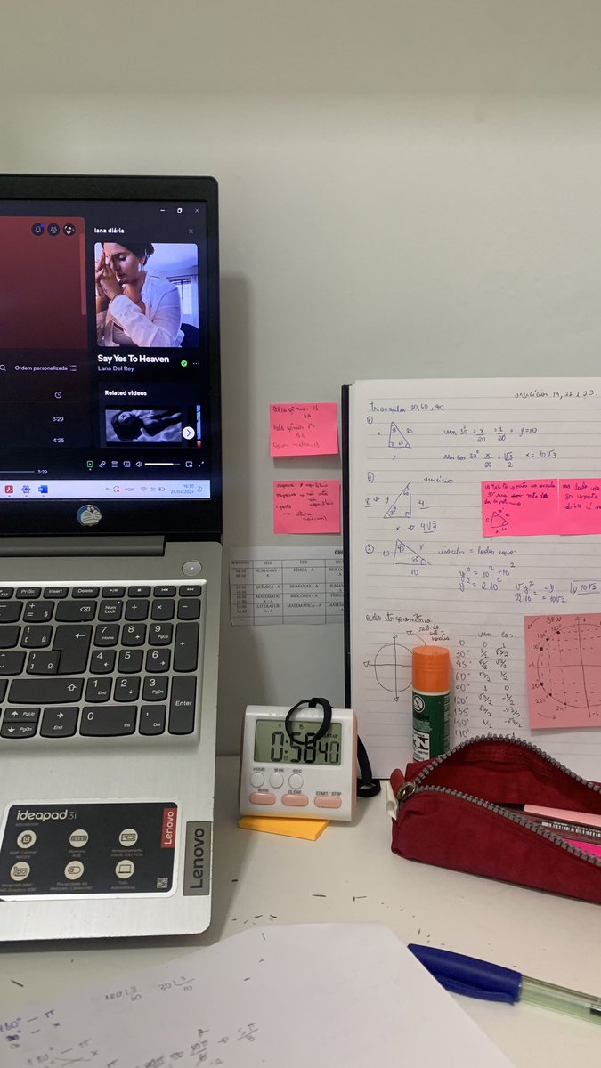 studyastina's tweet image. esse ano eu me doei tanto..