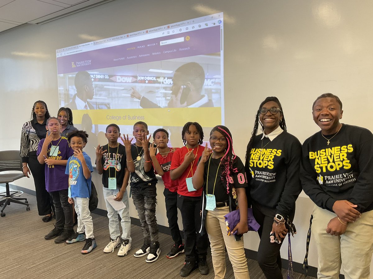 Michael D. Jackson, M.Ed (@educator_92) on Twitter photo Our field trip to <a href="/PVAMU/">Prairie View A&M</a> allowed my <a href="/Anderson_AISD/">Anderson Academy</a> scholars to expand their knowledge and dive into the world of higher education! Our scholars learned about the different career life CHOICES and OPPORTUNITIES they will have. This was a monumental experience!
#AldineImpact Our field trip to <a href="/PVAMU/">Prairie View A&M</a> allowed my <a href="/Anderson_AISD/">Anderson Academy</a> scholars to expand their knowledge and dive into the world of higher education! Our scholars learned about the different career life CHOICES and OPPORTUNITIES they will have. This was a monumental experience!
#AldineImpact