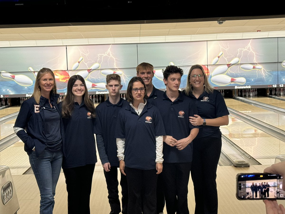 Olathe East Athletics (@oeastathletics) on Twitter photo Your Hawks are State Bound!! Unified Bowling takes fourth at Regionals and will compete at the KSHSAA State Championships in Topeka. <a href="/OlatheEastHawks/">Olathe East High School</a> <a href="/olatheeastIPS/">Olathe East IPS</a> Your Hawks are State Bound!! Unified Bowling takes fourth at Regionals and will compete at the KSHSAA State Championships in Topeka. <a href="/OlatheEastHawks/">Olathe East High School</a> <a href="/olatheeastIPS/">Olathe East IPS</a>