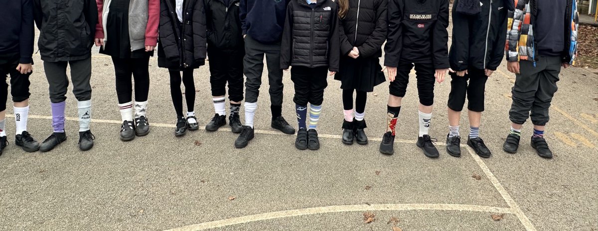 Lots of odd socks today worn with pride at <a href="/GreenwoodSch/">Greenwood Primary and Nursery School</a> to celebrate #OddSocksDay for #AntiBullyingWeek2024!