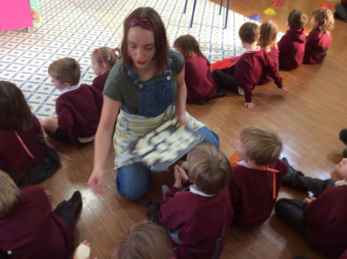 Axbridge C of E Academy (@axbridgeschool) on Twitter photo We welcomed Maya Productions and their Super Chef show this afternoon! The children loved discovering more about South American culture, food and families! The children were mesmerized from start to finish!
<a href="/Mayatheatre/">Maya Productions</a>
<a href="/WessexTrust/">The Wessex Learning Trust</a> We welcomed Maya Productions and their Super Chef show this afternoon! The children loved discovering more about South American culture, food and families! The children were mesmerized from start to finish!
<a href="/Mayatheatre/">Maya Productions</a>
<a href="/WessexTrust/">The Wessex Learning Trust</a>
