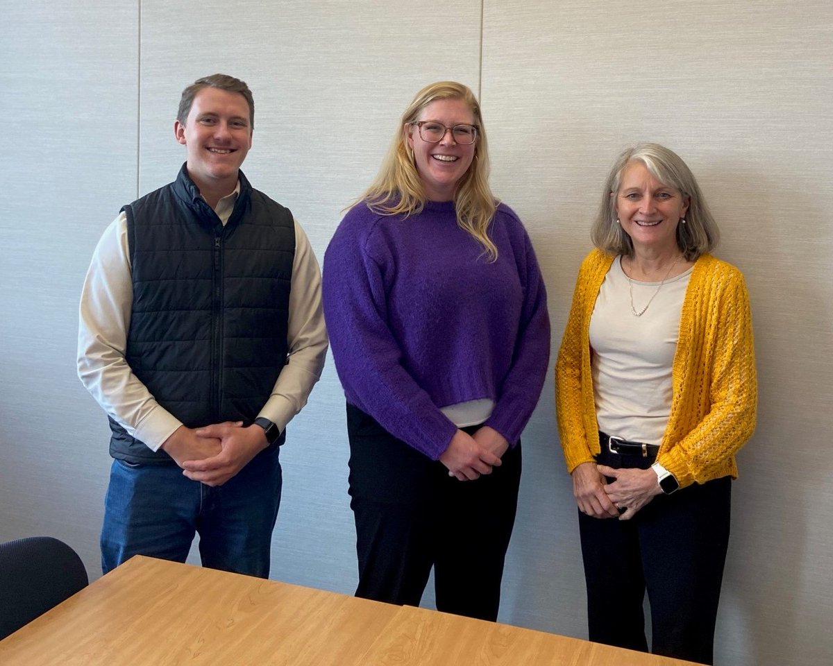 Center CEO Sally Buck &amp; COO Alyssa Meller recently hosted staff from <a href="/SenTinaSmith/">Tina Smith</a>'s office—Sarah Sandgren &amp; Orion DiFranco—to discuss our work in the state and throughout the country, including our new cooperative agreement with <a href="/HRSAgov/">HRSA</a>'s Federal Office of Rural Health Policy.