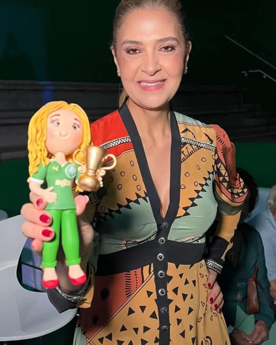 LUFFYZORO1914's tweet photo. Lançamento
Boneca Da Leila Pereira!!!
Poucas Unidades
#ForaRony
#ForaMarcosRocha https://t.co/pUoveEJa5M