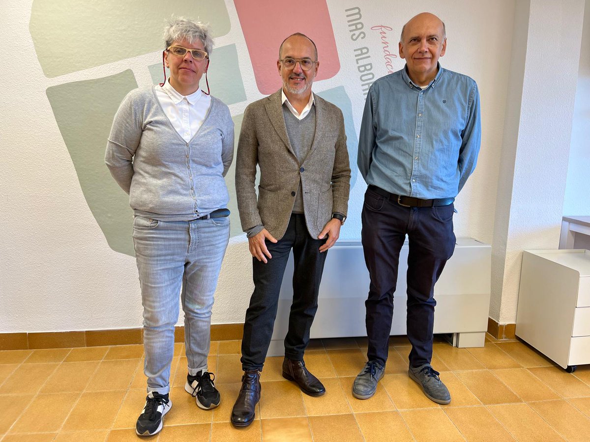 Fundació Mas Albornà (@masalborna) on Twitter photo Obrim les portes de la Fundació a <a href="/carlescampuzano/">carles campuzano</a>.
👉 Li hem mostrat la llar-residència i el centre de dia de Les Cabanyes, així com el nou centre ocupacional de Sant Sadurní. A més, li hem presentat el projecte de la futura llar-residència de #Sitges. Obrim les portes de la Fundació a <a href="/carlescampuzano/">carles campuzano</a>.
👉 Li hem mostrat la llar-residència i el centre de dia de Les Cabanyes, així com el nou centre ocupacional de Sant Sadurní. A més, li hem presentat el projecte de la futura llar-residència de #Sitges.