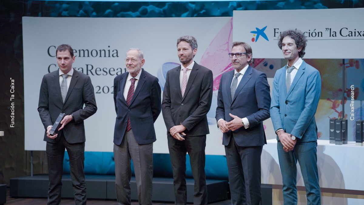 CaixaResearch (@caixaresearch) on Twitter photo <a href="/FundlaCaixa/">Fundación ”la Caixa”</a> <a href="/FundlaCaixaPT/">Fundação "la Caixa"</a> <a href="/carvalho_ago/">Agostinho Carvalho</a> <a href="/CoralBarbasAr/">Coral Barbas</a> <a href="/ManelEsteller/">Manel Esteller</a> <a href="/VHIR_/">Vall d'Hebron Institut de Recerca</a> <a href="/icn2nano/">Catalan Institute of Nanoscience & Nanotechnology</a> <a href="/UniBarcelona/">Universitat de Barcelona</a> <a href="/CIBERBBN/">CIBER-BBN</a> <a href="/pmaciel_icvs/">Patricia Maciel</a> <a href="/piacosma/">Maria Pia Cosma</a> 14/🏆 A continuación, suben al escenario los investigadores de los 5 proyectos seleccionados en el área de enfermedades cardiovasculares y metabólicas. <a href="/FundlaCaixa/">Fundación ”la Caixa”</a> <a href="/FundlaCaixaPT/">Fundação "la Caixa"</a> <a href="/carvalho_ago/">Agostinho Carvalho</a> <a href="/CoralBarbasAr/">Coral Barbas</a> <a href="/ManelEsteller/">Manel Esteller</a> <a href="/VHIR_/">Vall d'Hebron Institut de Recerca</a> <a href="/icn2nano/">Catalan Institute of Nanoscience & Nanotechnology</a> <a href="/UniBarcelona/">Universitat de Barcelona</a> <a href="/CIBERBBN/">CIBER-BBN</a> <a href="/pmaciel_icvs/">Patricia Maciel</a> <a href="/piacosma/">Maria Pia Cosma</a> 14/🏆 A continuación, suben al escenario los investigadores de los 5 proyectos seleccionados en el área de enfermedades cardiovasculares y metabólicas.