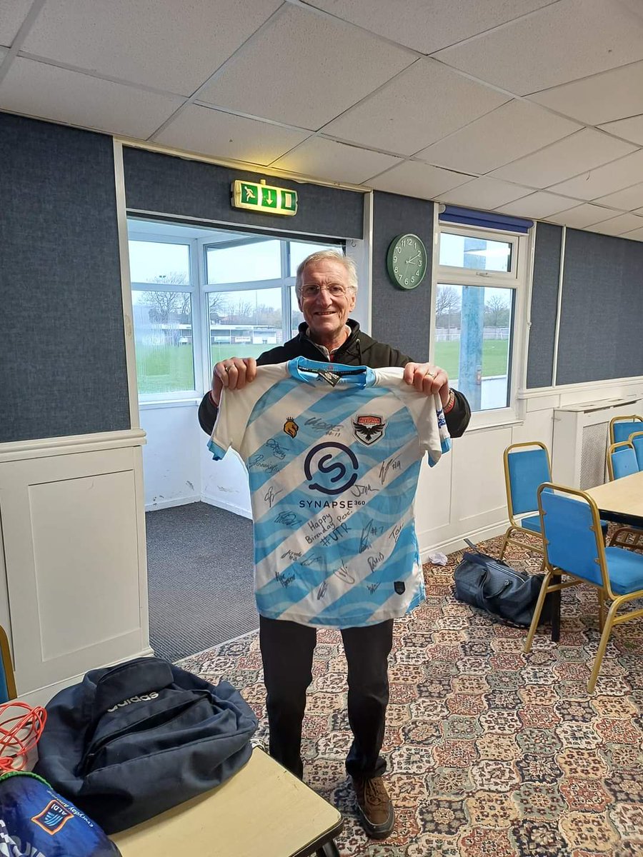 peter clark tweet media