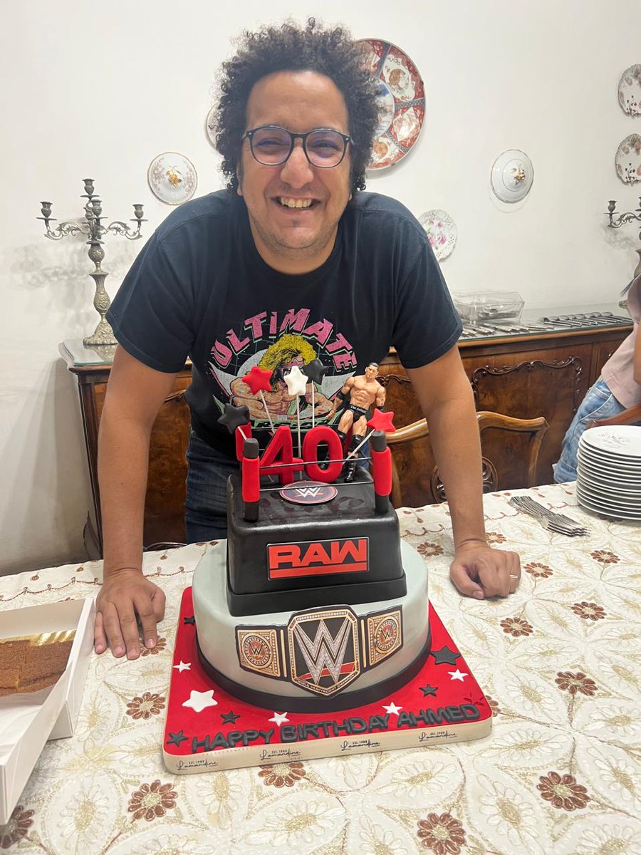 3omdaz's tweet photo. So much for the 40th birthday cake.. same cake design could've been me in 5th grade also :D

Ultimate Warrior tshirt gave me away too 🤣🤣

#wwe #obsession #ThenNowForeverTogether

@WWE  @TripleH https://t.co/DvJoC630TU