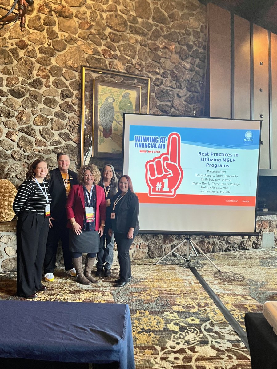 MOSLFoundation's tweet image. We’re still smiling from all the amazing memories made at @MoASFAP 2024! It was such a great opportunity to connect with our financial aid colleagues and friends, share insights during our panel on best practices for utilizing our programs, and enjoy lots of fun moments together.