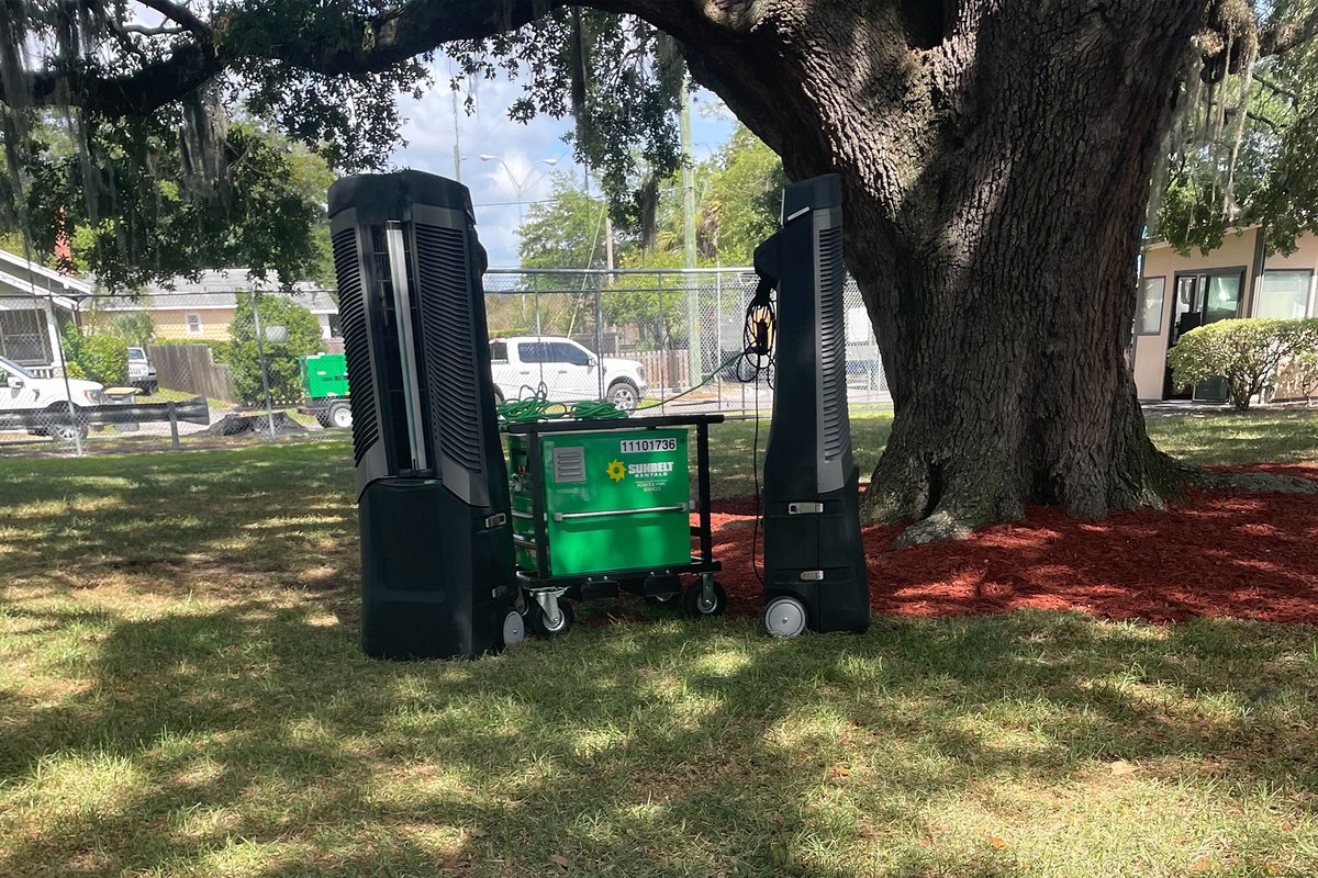 Portable Electric (@portablelectric) on Twitter photo The <a href="/SunbeltRentals/">Sunbelt Rentals</a> Voltstack 5kW BESS powered a company's 100th-anniversary in Jacksonville—no noise, emissions, or complicated setup! 🎉
Embrace clean, silent power for any event. The <a href="/SunbeltRentals/">Sunbelt Rentals</a> Voltstack 5kW BESS powered a company's 100th-anniversary in Jacksonville—no noise, emissions, or complicated setup! 🎉
Embrace clean, silent power for any event.