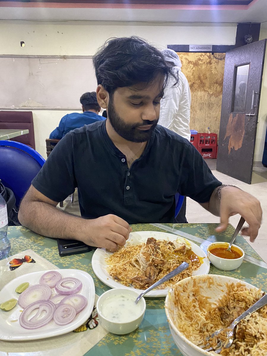 nonagondice's tweet image. Taking @brownmoney__ out for a customary Hyderabadi biryani to kick off #IGDC 💃🏽