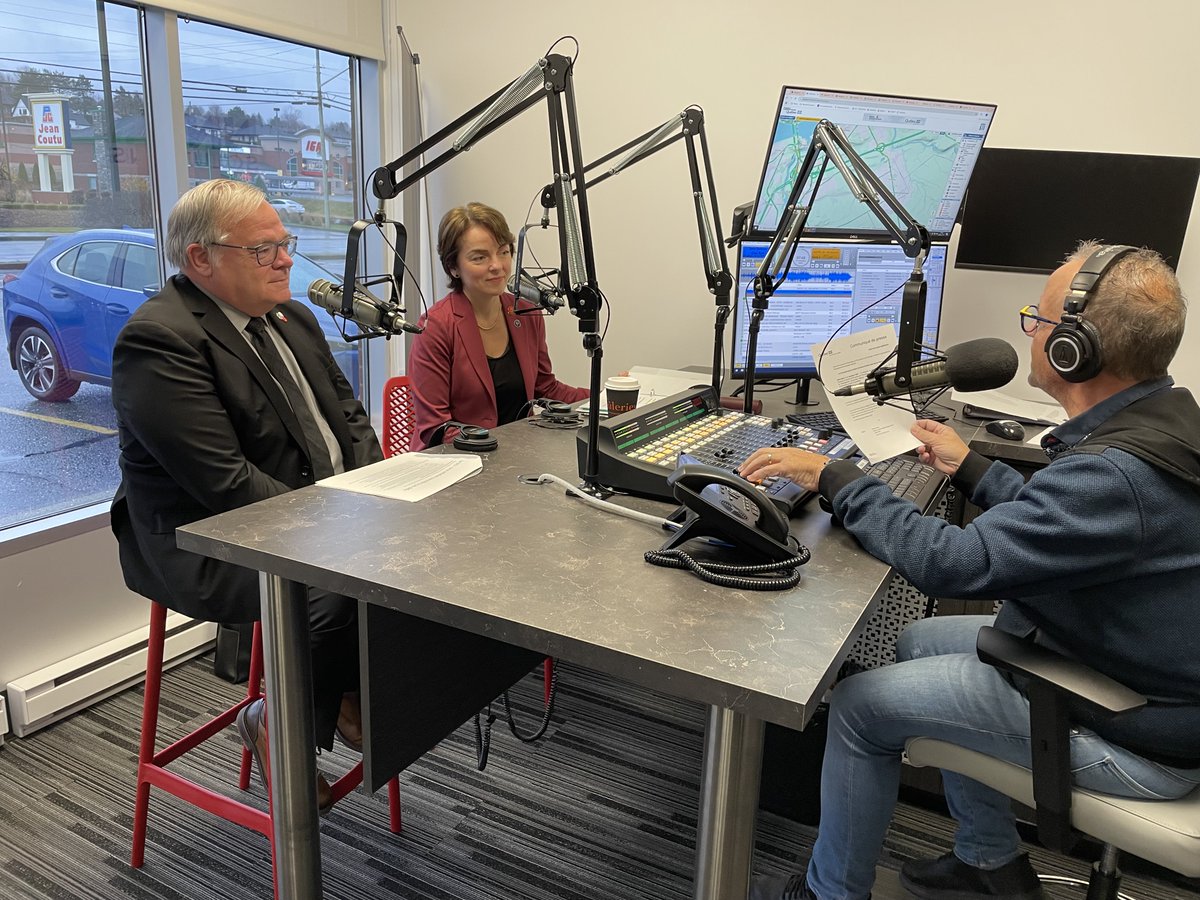 Luc Provençal (@luc_provencal) on Twitter photo Entrevue radio sur O1015 Ste-Marie, avec ma collègue ministre #meie, <a href="/CFrechette/">Christine Fréchette</a>. L’occasion de faire un résumé de nos rencontres économiques pour deux importants projets dans #beaucenord et de la contribution financière de #votregouvernement pour une entreprise de la région. Entrevue radio sur O1015 Ste-Marie, avec ma collègue ministre #meie, <a href="/CFrechette/">Christine Fréchette</a>. L’occasion de faire un résumé de nos rencontres économiques pour deux importants projets dans #beaucenord et de la contribution financière de #votregouvernement pour une entreprise de la région.