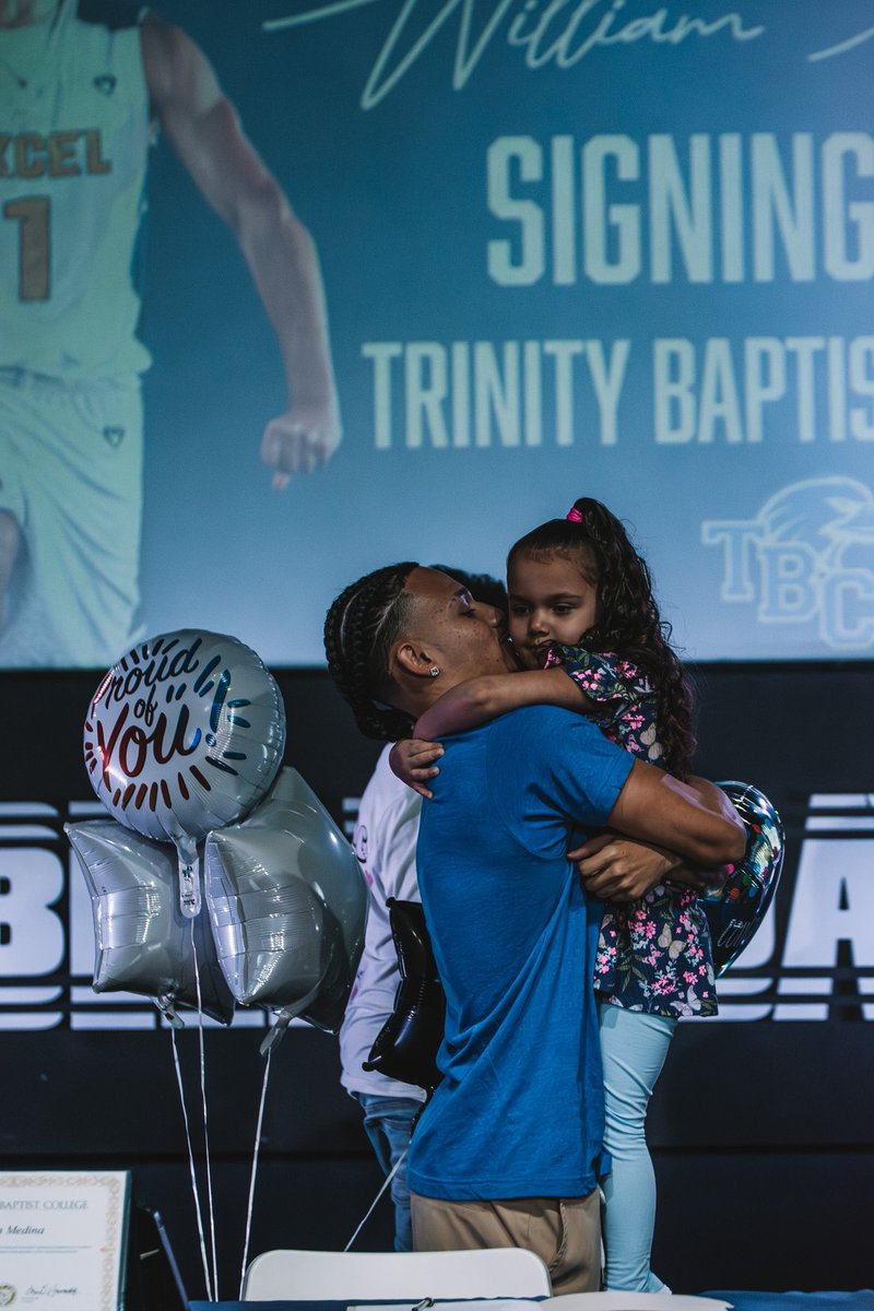 𝘴𝘪𝘨𝘯𝘦𝘥✍️ #fyp  #CollegeBasketball