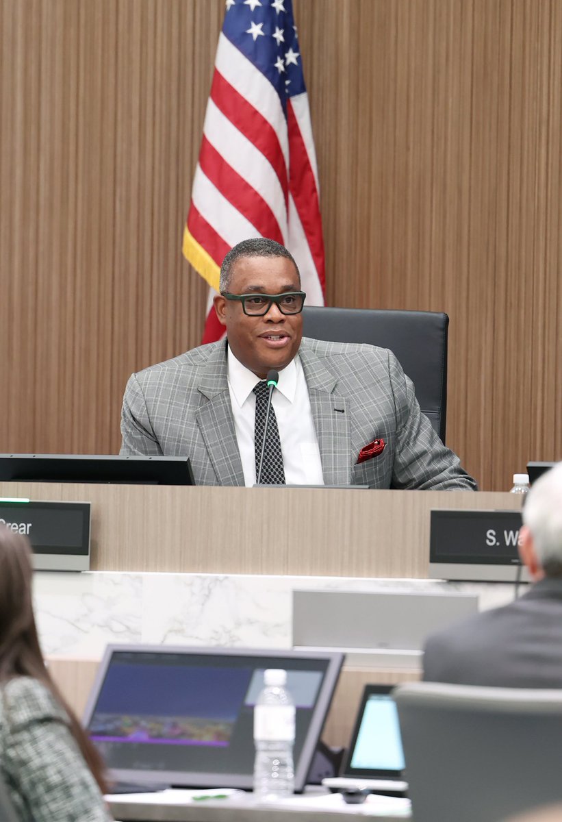 Councilman Cedric Crear tweet media