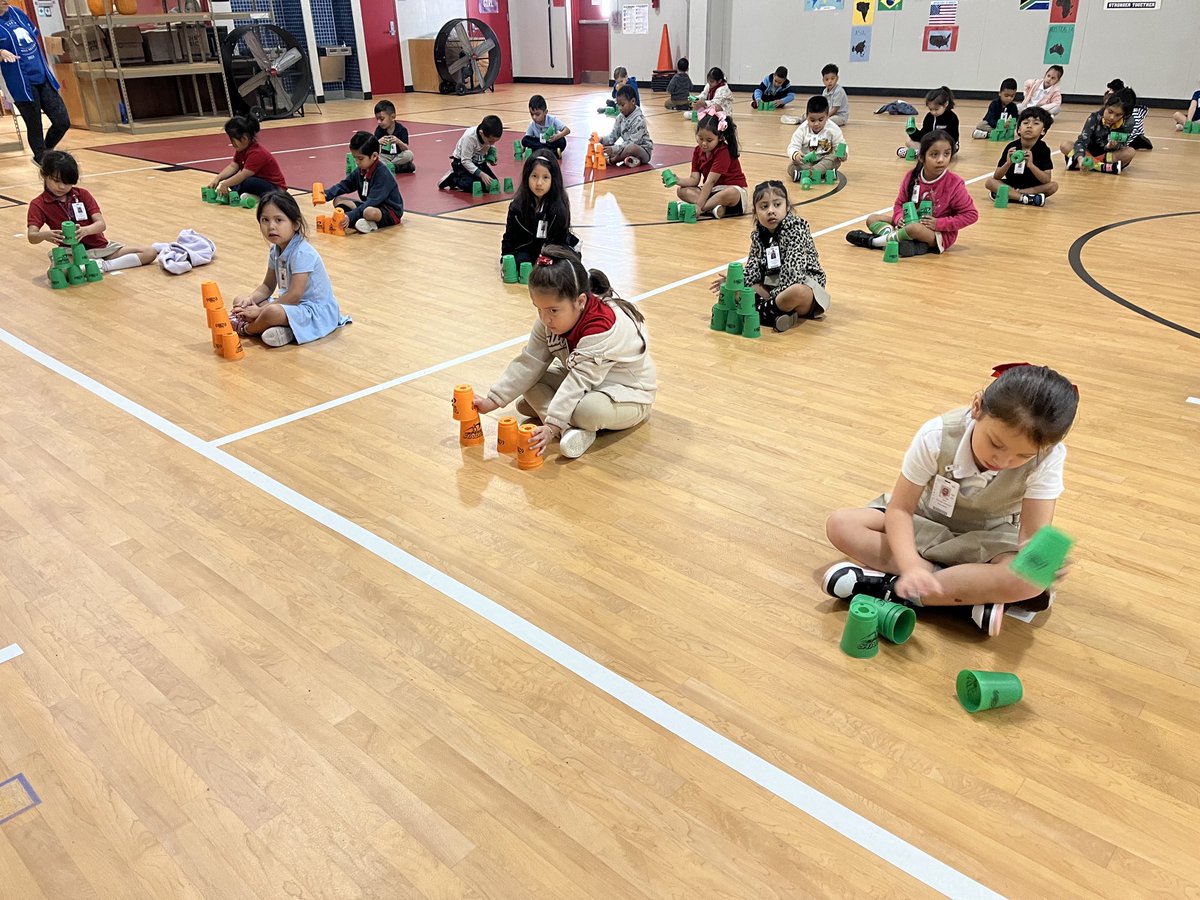 livelype's tweet image. Look at these moves by @LivelyEagles with @SpeedStacksInc @SpeedStacks_com on #stackup #stackup24 to help set a #worldrecord of most people sport stacking at multiple locations all around the world. We are making our mark #iisdpe
