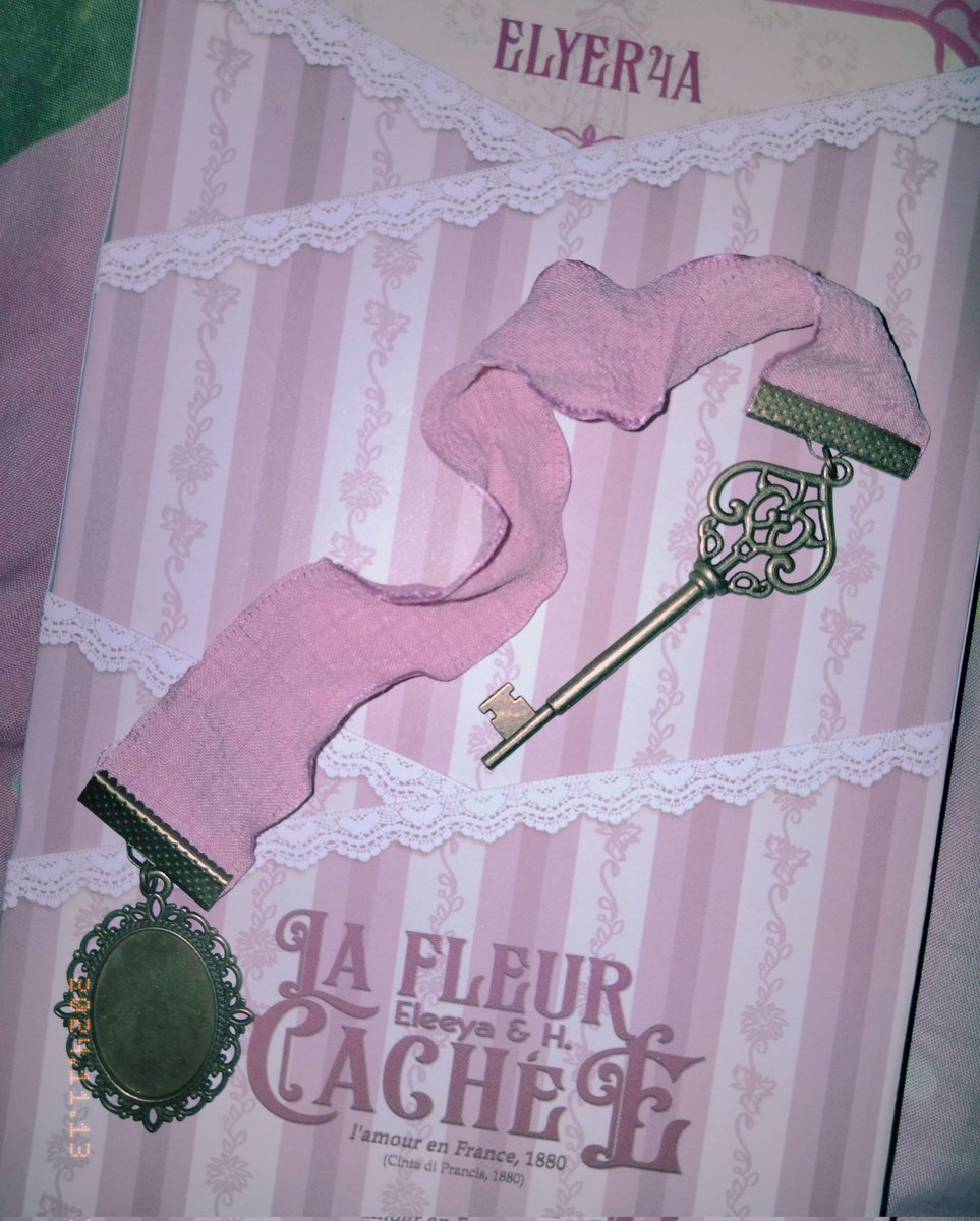 mugglewitchh's tweet photo. novel tercantik!!🥹💗💐🌷🌸 @elyer4a https://t.co/pcFxTSSbt0