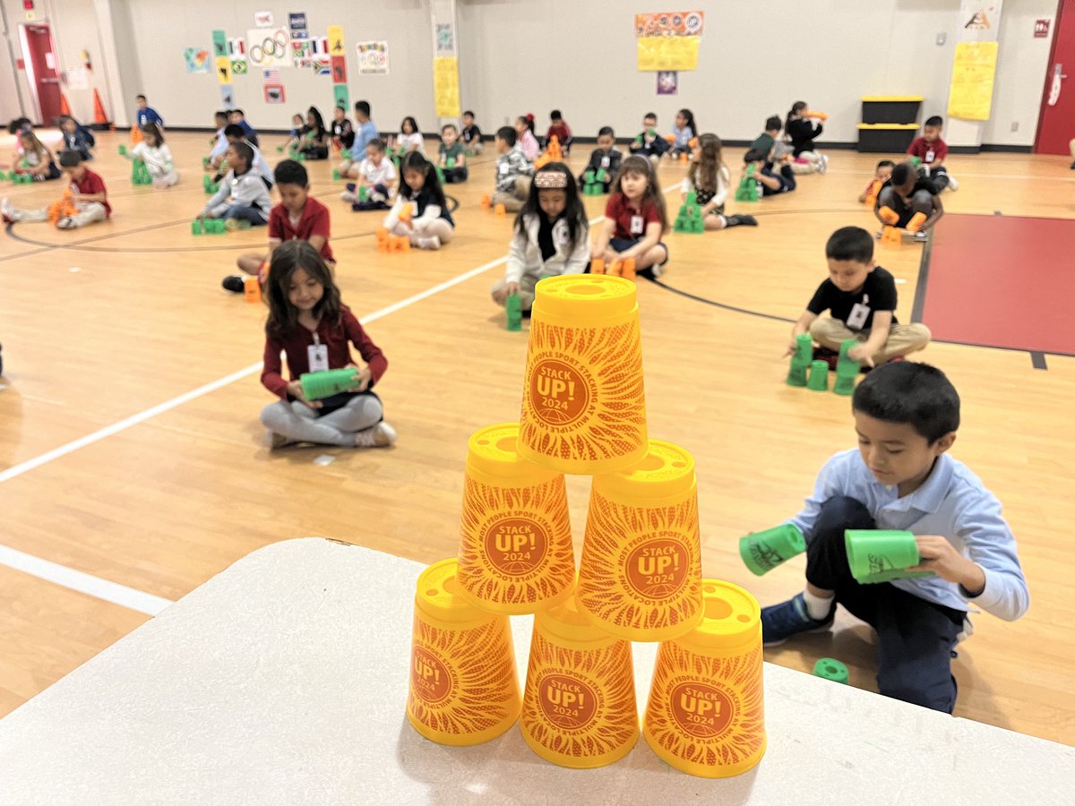 livelype's tweet image. We even had a few @LivelyEagles Teachers with @SpeedStacksInc @SpeedStacks_com on #stackup #stackup24 to help set a #worldrecord of most people sport stacking at multiple locations all around the world. We are making our mark #iisdpe ⁦@ProfessorNacho⁩ ⁦@jrodges⁩