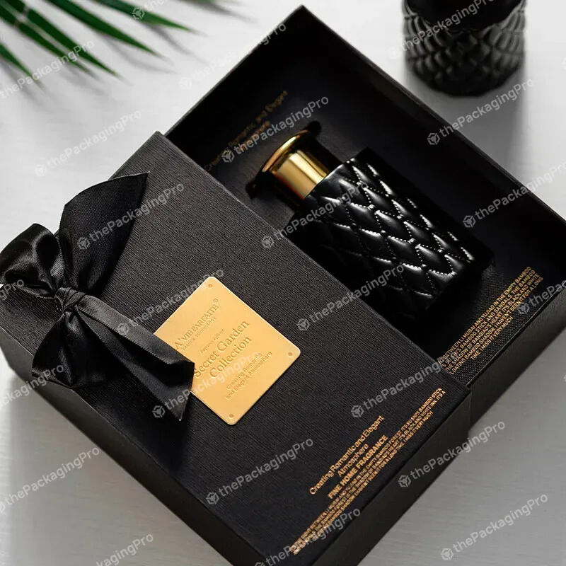 TPackagingPro's tweet photo. 🌟 Elevate Your Brand with Exquisite Packaging! 🌟

Introducing our Custom Luxury Rigid Paper Cosmetic Box – the perfect blend of elegance and sustainability. Featuring a flap magnet closure and an array dropper design, this box is as functional as it is beautiful.

✨ Recyclable Materials
✨ Stunning Gold Foil Print
✨ Designed for Perfume Bottles

Make a lasting impression with packaging that speaks volumes. Let's transform your brand's presentation today!

https://t.co/8v3rmpA640

☝️ ☝️ ☝️ ☝️ ☝️ ☝️ 
𝗖𝘂𝘀𝘁𝗼𝗺 𝗽𝗮𝗰𝗸𝗮𝗴𝗶𝗻𝗴, 𝗰𝗼𝗺𝗽𝗲𝘁𝗶𝘁𝗶𝘃𝗲 𝗽𝗿𝗶𝗰𝗶𝗻𝗴, 𝗾𝘂𝗶𝗰𝗸 𝗱𝗲𝗹𝗶𝘃𝗲𝗿𝘆 – 𝗮𝗹𝗹 𝘄𝗶𝘁𝗵 𝗳𝗿𝗲𝗲 𝗲𝘅𝗽𝗲𝗿𝘁 𝗮𝗱𝘃𝗶𝗰𝗲.
#CustomPackaging