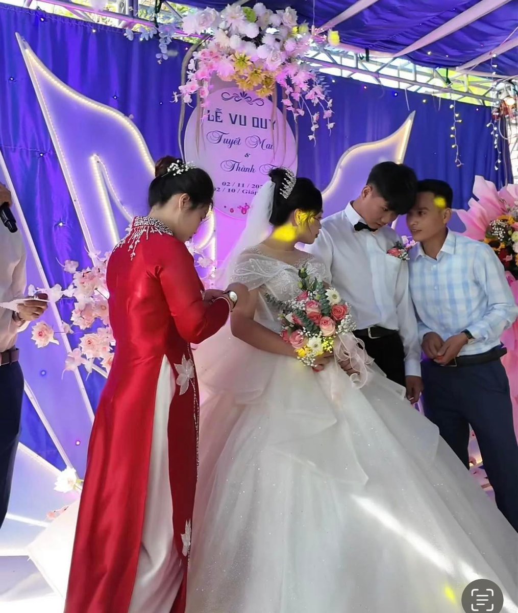 981Ngoc's tweet photo. Chân dung bố vợ sinh năm 1988, mẹ vợ sinh năm 1990 chuẩn bị lên chức ông bà ngoại tại Bắc Giang 
 Vũ Trọng Hiệp chia sẽ https://t.co/JCNtnRpStY