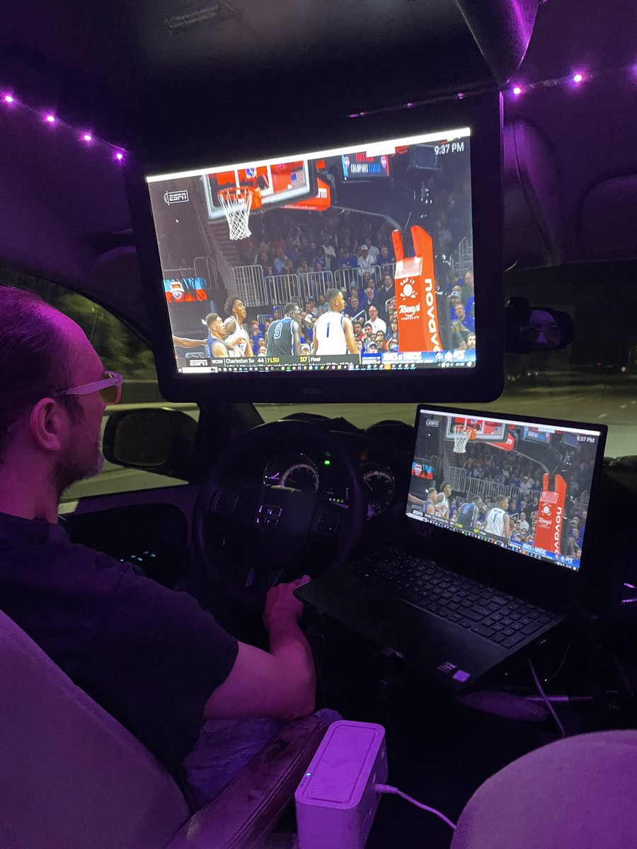 daleMcQueef's tweet photo. Asked my uber driver if he could even see the road… he just told me to live bet the over and everything would be okay https://t.co/tr7mD4j1ot