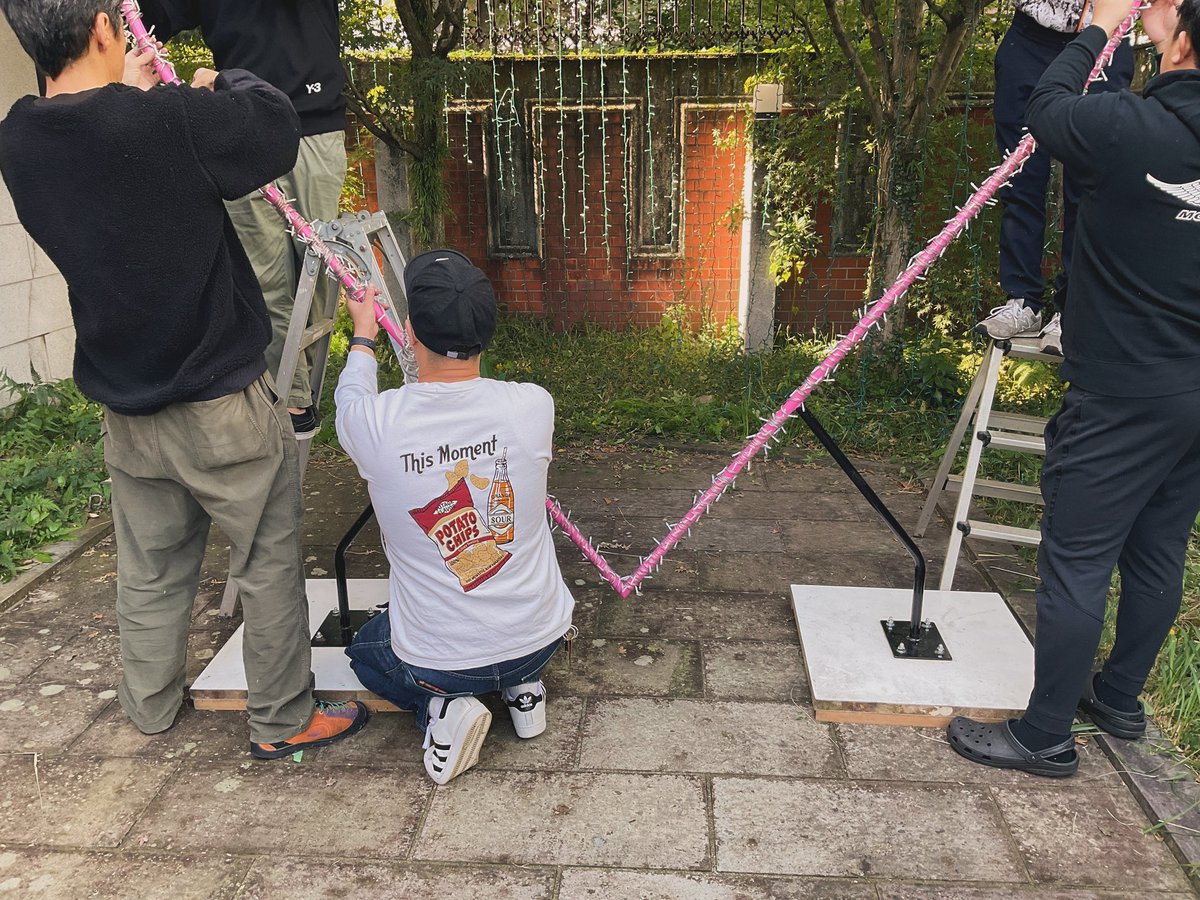 stepsko5's tweet image. 黎明館ウインターイルミネーション
今年は今夜からです
隈町商店街で絶賛準備中です！
#黎明館　#隈町　#黎明館ウインターイルミネーション
#クリスマスイルミネーション　#隈町イルミ 
#隈町イルミネーション