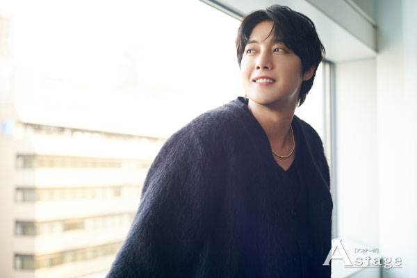 astage_ent's tweet photo. 【INTERVIEW】キム・ヒョンジュン「愛に国境はない。あらためて大切な人を想い直してほしい」✨
日韓合作ドラマ「彼女のいない時間」インタビュー‼️📺🎙️

▶️https://t.co/86kgmOtBDf

#キム・ヒョンジュン #kimhyunjoong #김현중 
#彼女のいない時間 #그녀가없는시간 https://t.co/IokYLbSoY7
