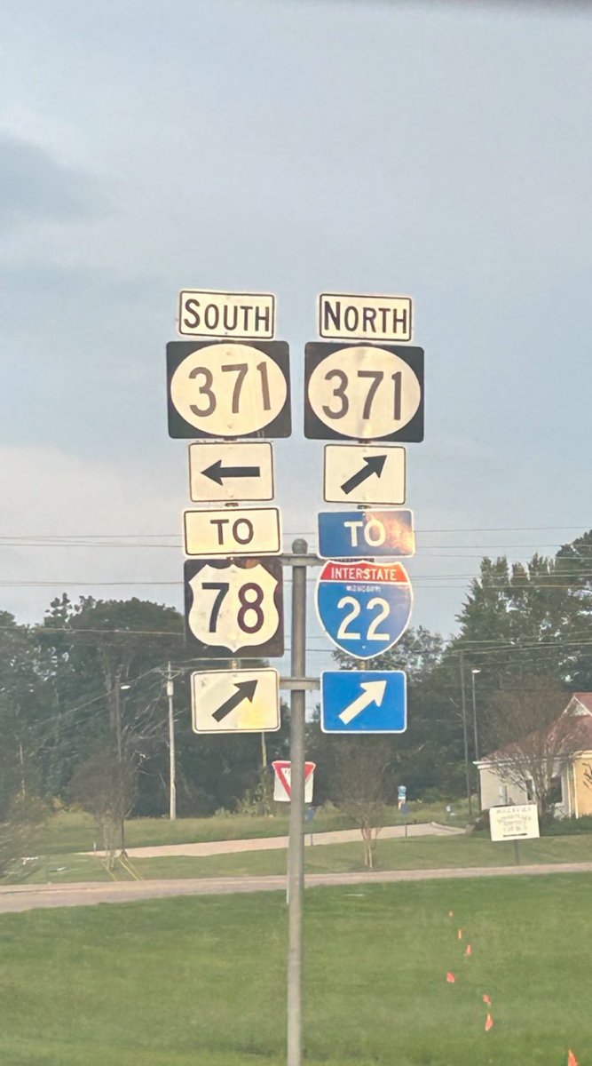 🏀 Girls over Mantachie ✅ 
🏀 Boys over Mantachie ✅
 
Still running HW 371 ✅