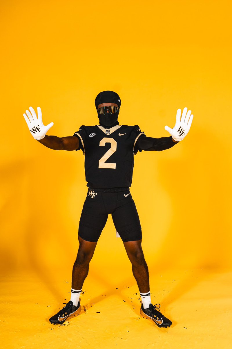 D1_j2_'s tweet photo. Blessed to receive an offer from Wake forest University! @WakeFB @CoachCohenWake @JA_Adams06 @CoachClawson @DBoyzFootball @_Coach_Baldwin_ @willbradleysp https://t.co/aW0UJr7J0r
