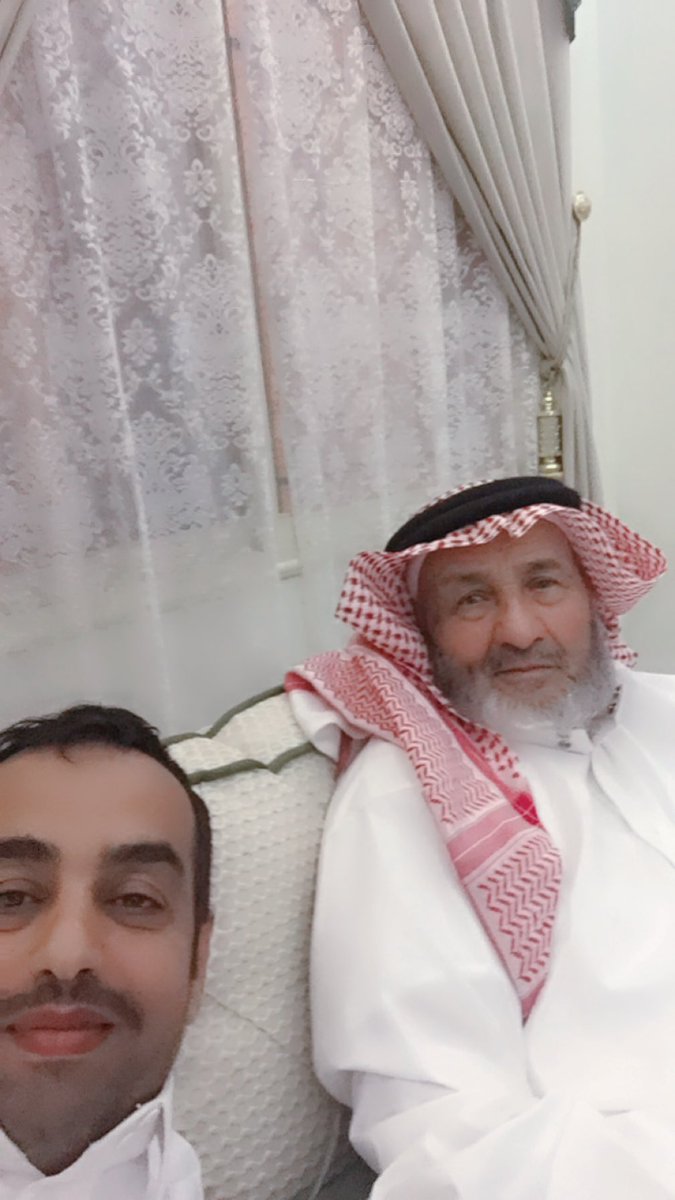 omey1515's tweet photo. انتقل والدي الحبيب إلى جوار ربه في يوم الاثنين 2/5/1446 للهجرة 4/11/2024
اسأل الله ربي أن يغفرله ويرحمه ويجعل قبره روضة من رياض الجنه .
لقد فقدنا أب لا يشبه أحد من الآباء، نجم لامع في السماء لنا ولكل من عرفه من قريب أو بعيد.
أبي جعلك الله مع من تحب اهل الفردوس الأعلى من الجنه. https://t.co/1e9OBWqYcP