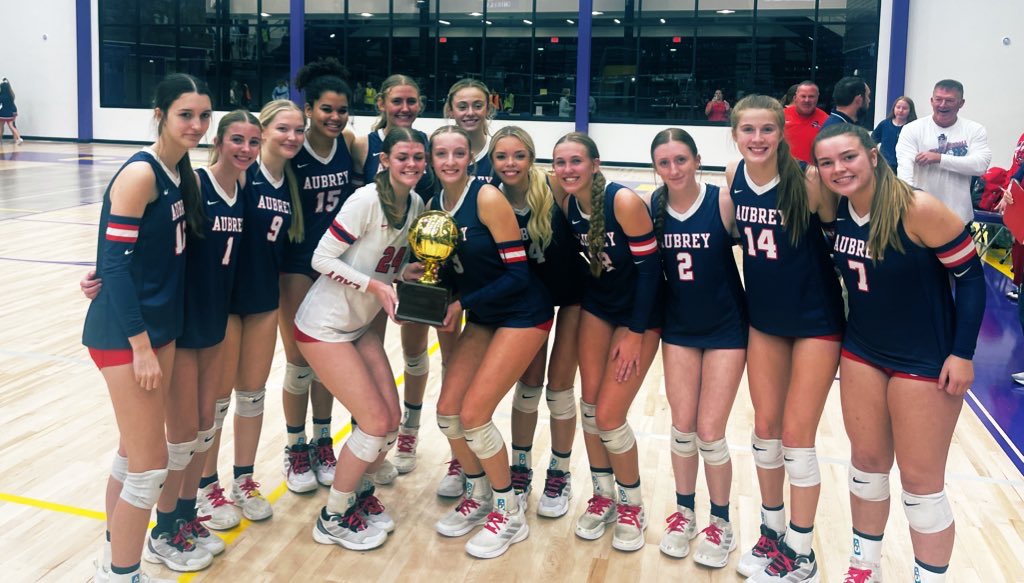 Who’s next? Ladies pick up another gold ball!!