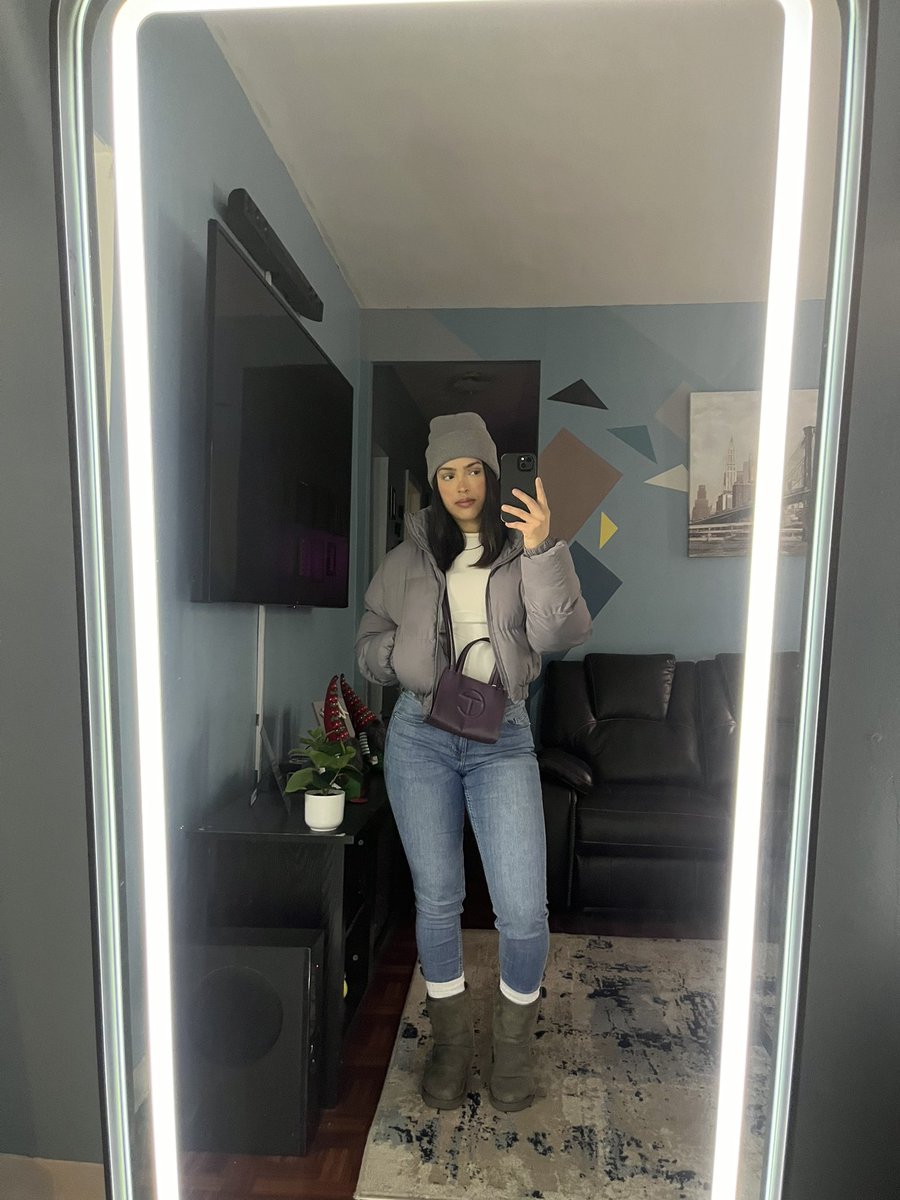 xolenaaaa's tweet image. 🤳🏽 💜