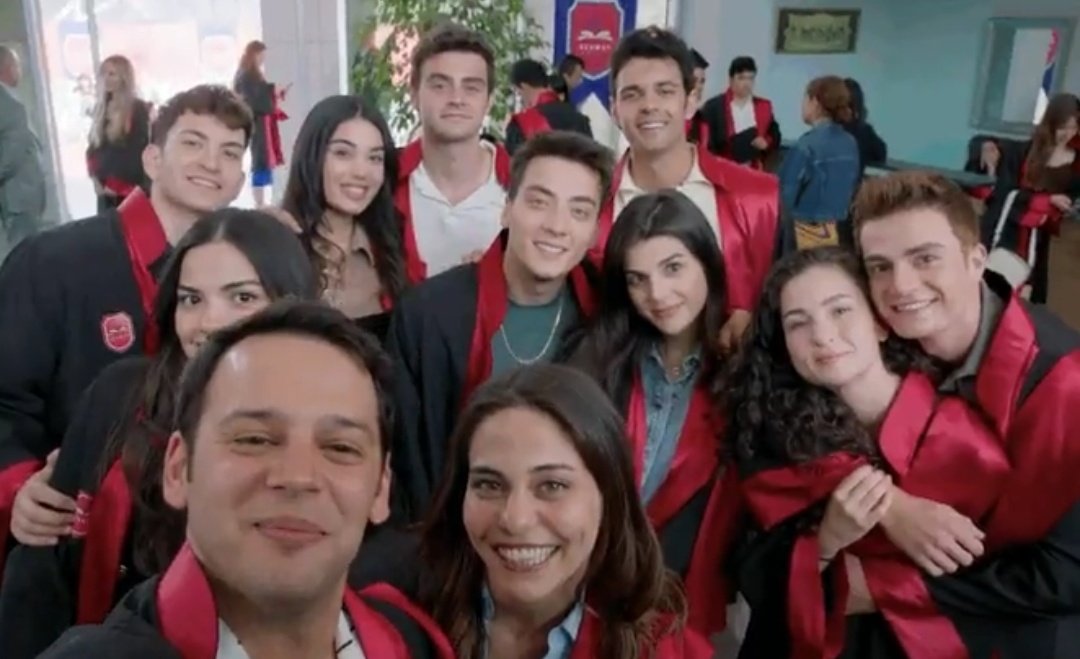 F A M I L I A 💘

#Hermanos12Nov