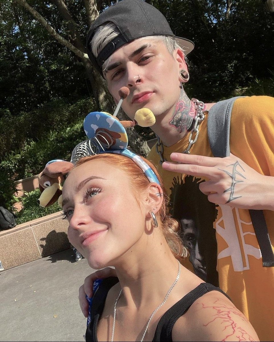 ——✧ Tweet de apreciación de mis bonitas amistades boys ♡ ✧——

✧ <a href="/chrismolt_98/">𝘾𝙝𝙧𝙞𝙨𝙩𝙤𝙥𝙝𝙚𝙧 𝙈.</a> , <a href="/jordanjozyek/">JoJo</a> &amp; @Rxkkx_ 
✧ @ el Mateo pero desactivó 😿
✧ <a href="/rusherxily/">* ‧₊°𝓣𝓱𝓸𝓶𝓲 ·.༄࿔</a> (TE AMO 🤍)

              ♡ •  ♡  •  ♡  •  ♡  •  ♡  •  ♡
