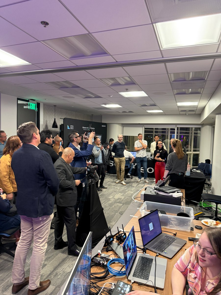 VR/AR Association Orange County tweet media