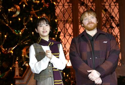 livedoornews's tweet photo. 【大歓声】『ハリポタ』ロン役のルパート・グリントが来日！「日本は大好き」
https://t.co/OedPvrpMsp

「スタジオツアー東京 」のライトアップセレモニーにサプライズゲストとして登場。ルパートは「久しぶりの来日で、セットに戻れてとても興奮している。みんなに会えてうれしいよ」と話した。 https://t.co/pmZb1AerkE