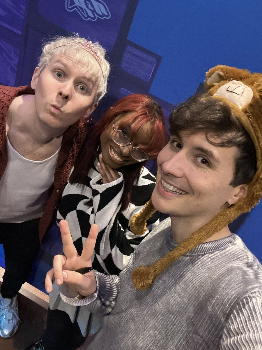 nana¹⁶ tweet media