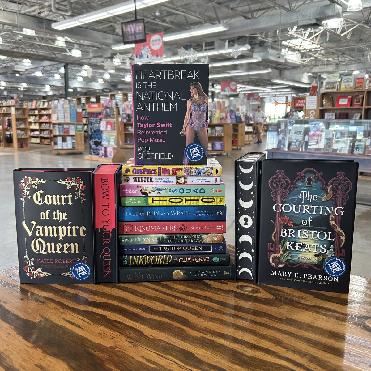 What do you mean you're behind on your November reading? These new titles won't read themselves. 👏👏 Head to your local Half Price Books, STAT. ow.ly/1oc250U5Hwg