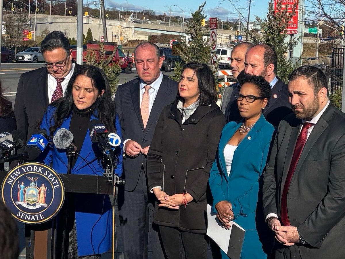 CM Kamillah Hanks tweet media