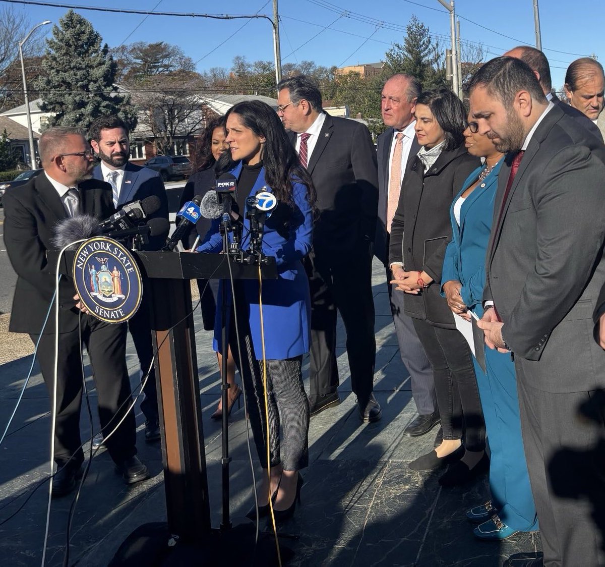 CM Kamillah Hanks tweet media