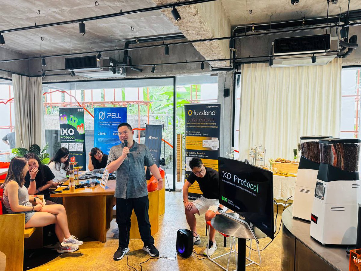 Big thanks to everyone who pulled up to the DeFi x PayFi afternoon tea at DevCon! Our backend engineer, Navid, shared insights on IXO Protocol’s innovative tech architecture and its vision to reshape decentralized fundraising and investment models.

Shoutout to the legends