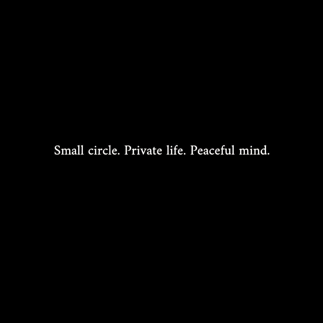 PoemHeaven's tweet photo. current mood: https://t.co/WOARIG0IGl