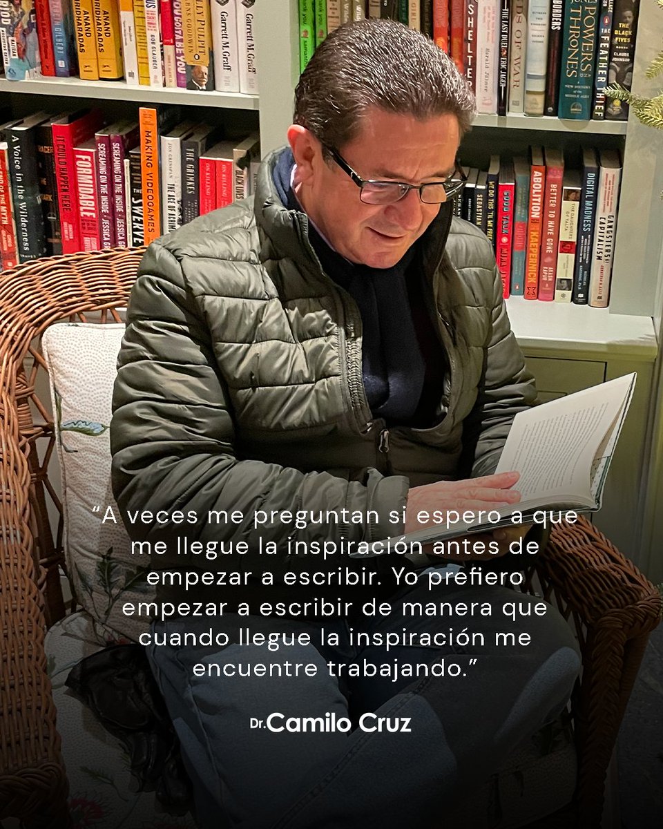 drcamilocruz's tweet photo. A veces me preguntan si espero a que me llegue la inspiración antes de empezar a escribir. El verdadero secreto está en la acción.

#CamiloCruz #EscribirEsUnArte #Inspiración #Acción #Creatividad https://t.co/pGDN8nTNEv