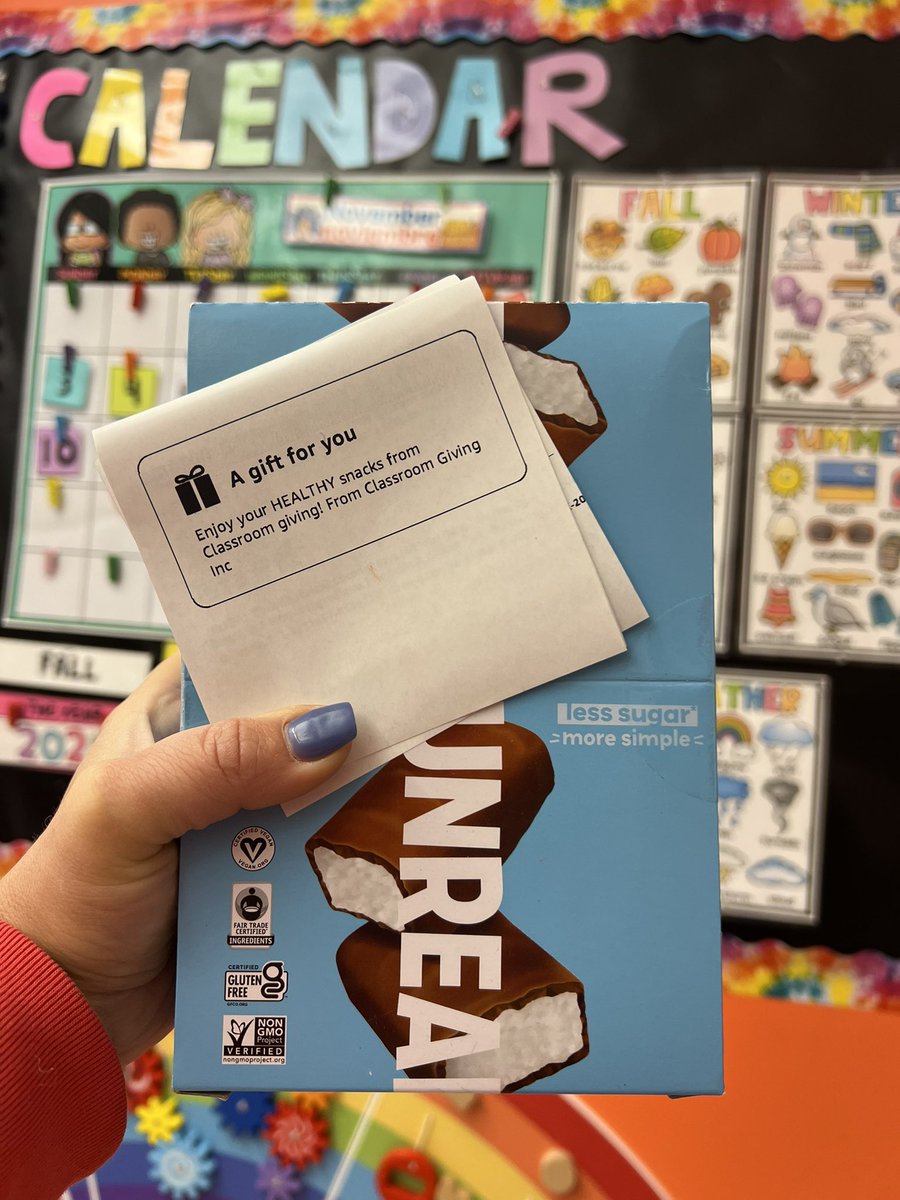 msv430's tweet image. Thank you to the amazing @GivingClassroom for these delicious &amp;amp; healthy chocolate 🍫 snacks for our classroom. Now everyone can have a chocolate prize! 🏆 

#clearthelist #teachersoftwitter #autism #specialneeds

amazon.com/hz/wishlist/ls…